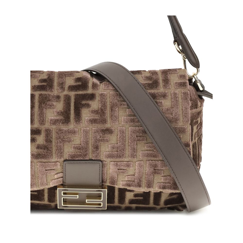 Fendi The Medium Mamma Baguette Shoulder Bag